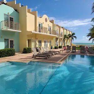 Lucía Hotel